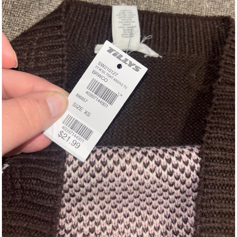 Tilly’s women’s brown argyle sweater tube top and skirt outfit set NWT (XS) - Picture 8 of 8
